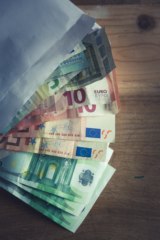 Detect money laundering in financial frauds