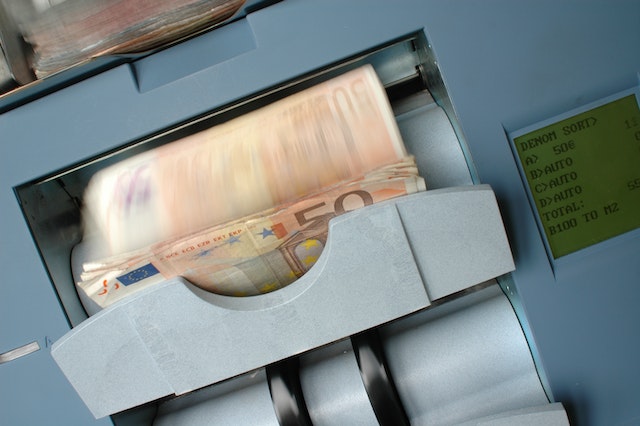 Combating money laundering 
